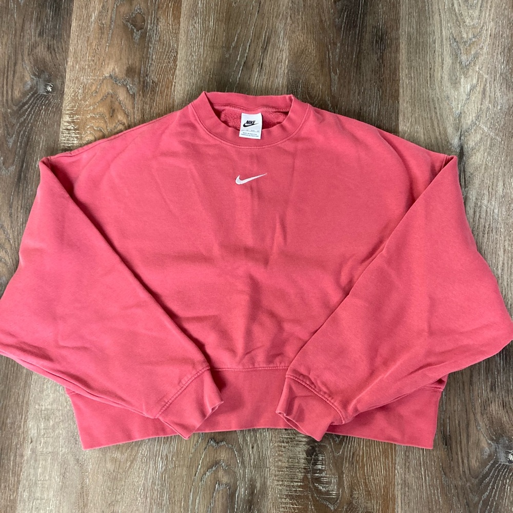 Nike crop sweatshirt